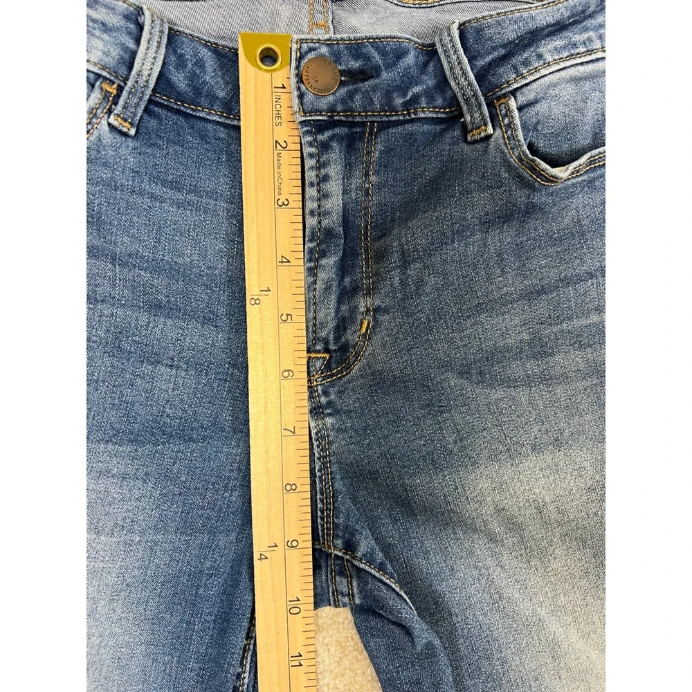 Old Navy Rockstar Super Skinny Blue Denim Distressed Jeans Women's Size 8‎